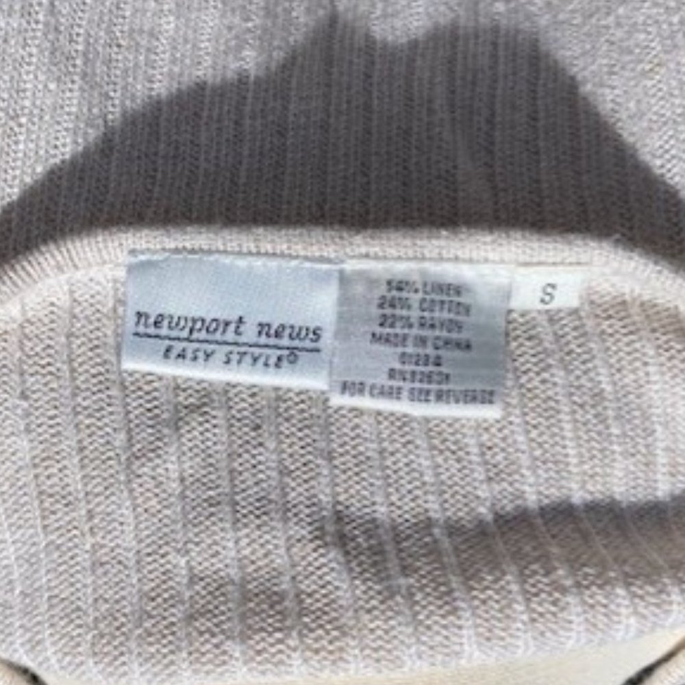 Crop Top - Picture 3 of 3